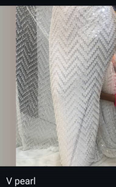 V PEARL BEADED LACE